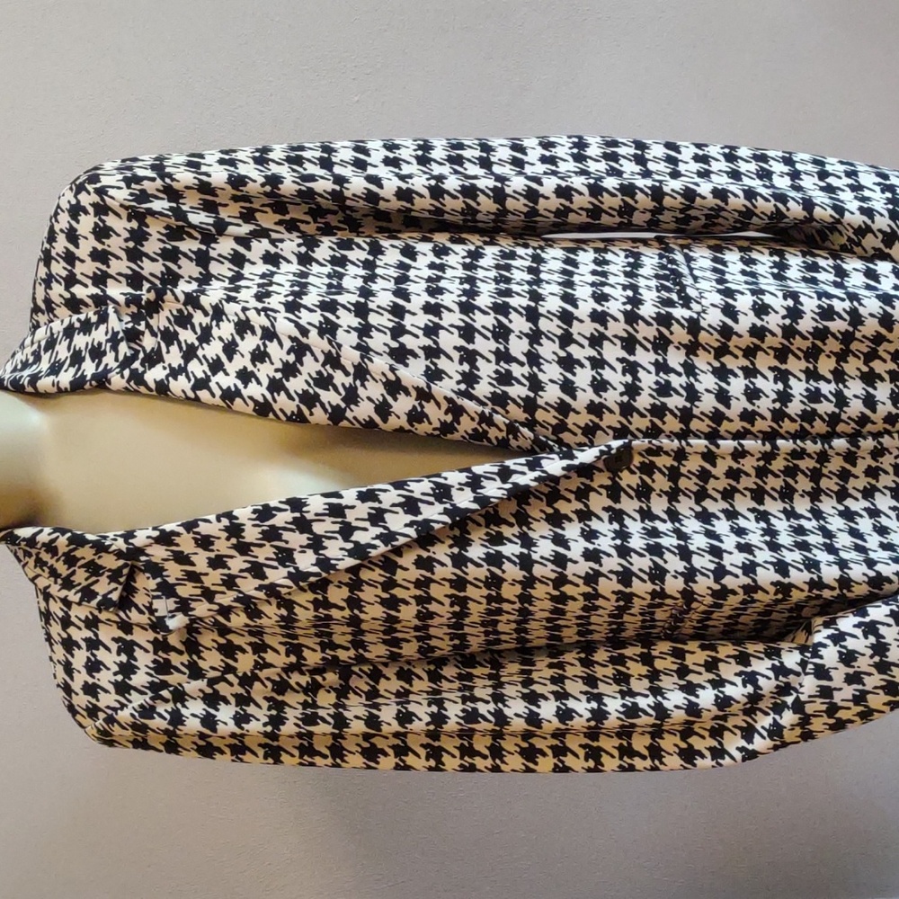 Joseph Ribkoff knit blazer